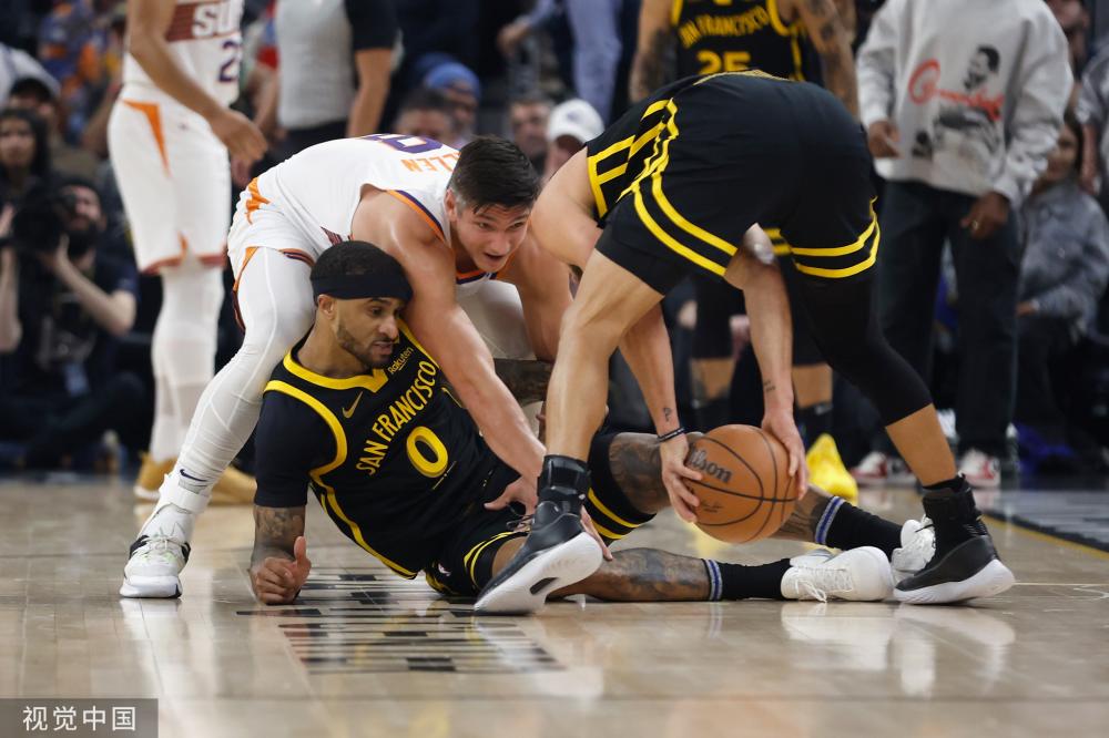 也能在棋局 也能在棋局