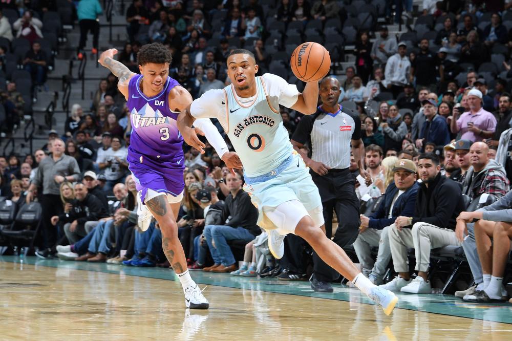 撼与背后原 撼与背后原