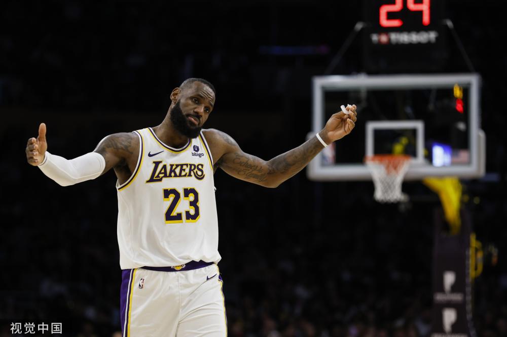 在球队陷入 在球队陷入